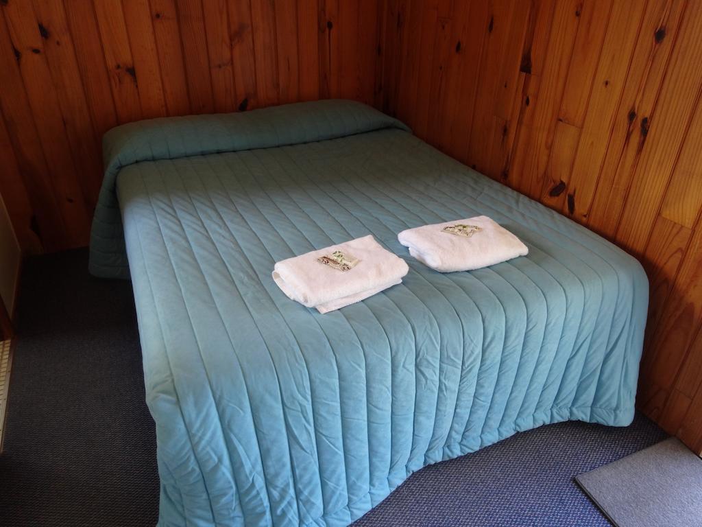 Ninety Mile Beach Holiday Park Waipapakauri Quarto foto
