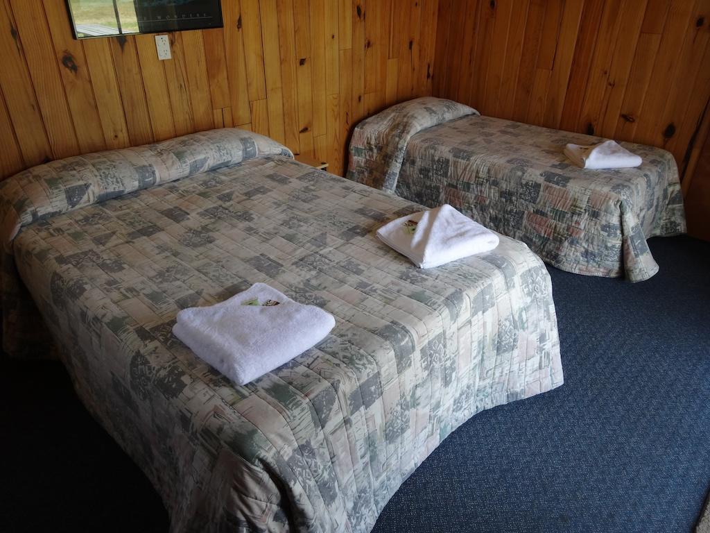 Ninety Mile Beach Holiday Park Waipapakauri Quarto foto