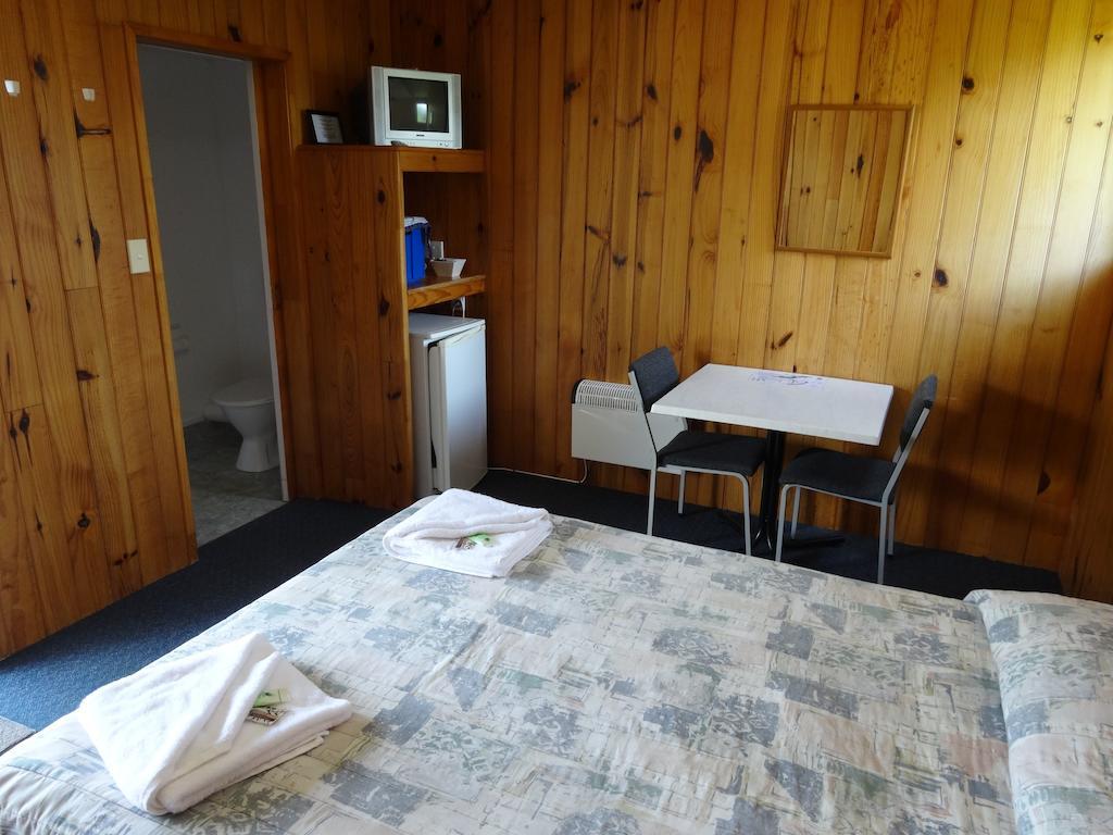Ninety Mile Beach Holiday Park Waipapakauri Quarto foto