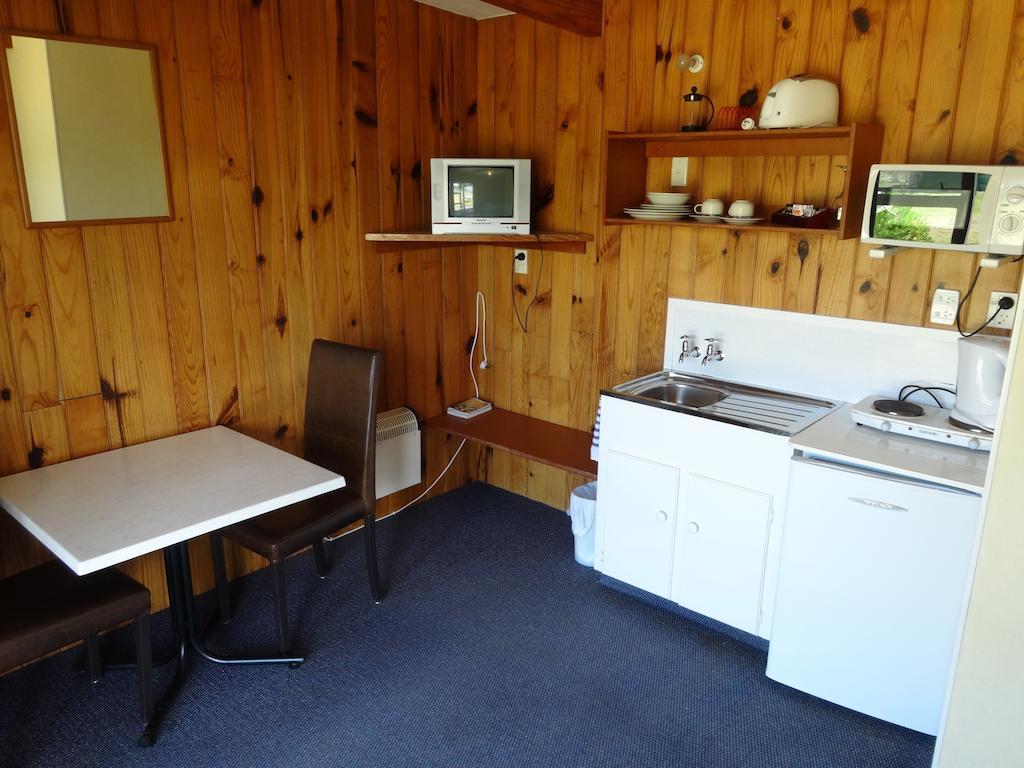 Ninety Mile Beach Holiday Park Waipapakauri Quarto foto