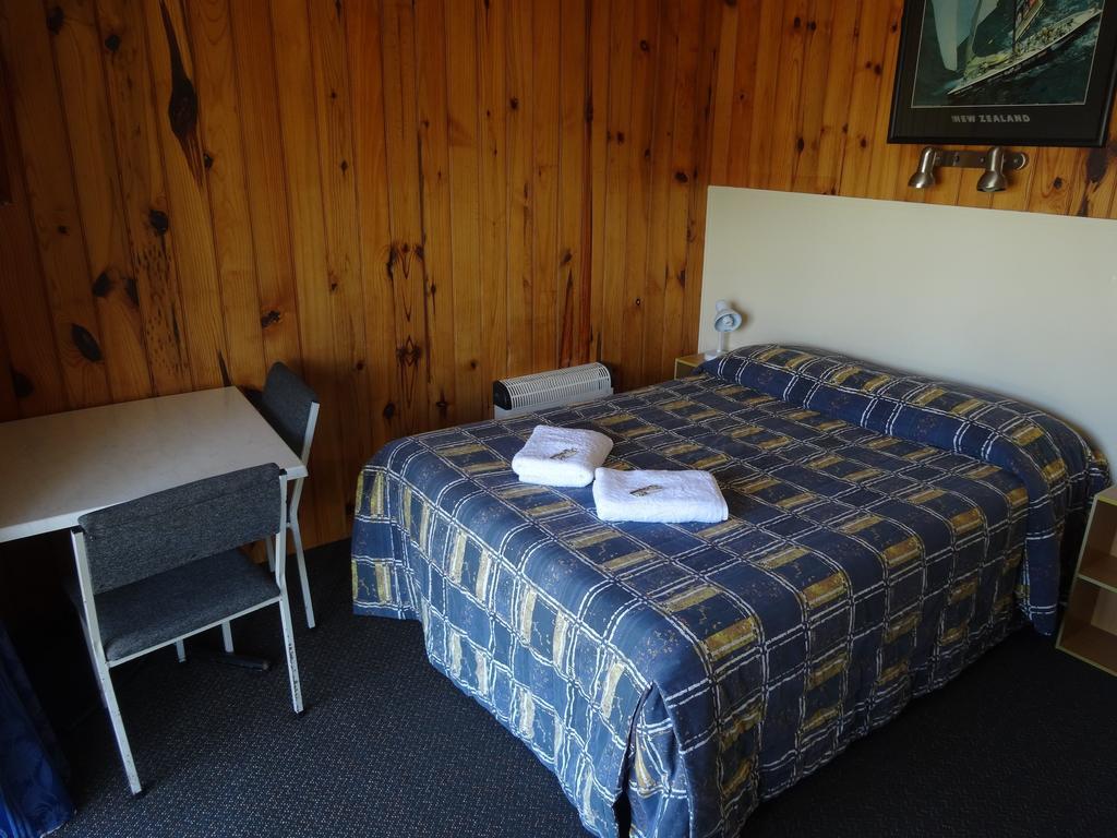 Ninety Mile Beach Holiday Park Waipapakauri Quarto foto